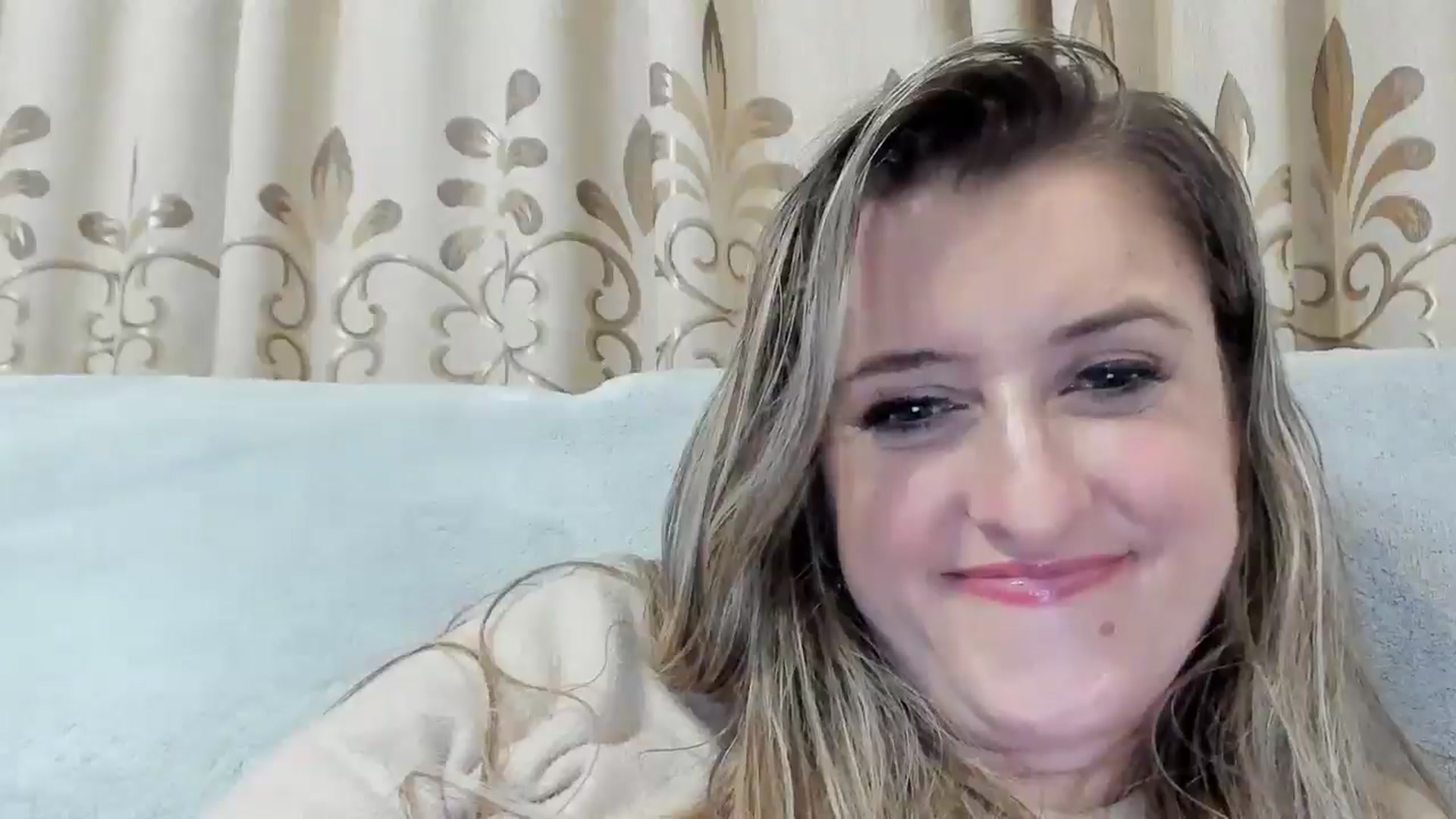 Gallery image thumbnail from BestDream's myfreecams stream on, 11/18/2025, 01:09 image 3 of 20