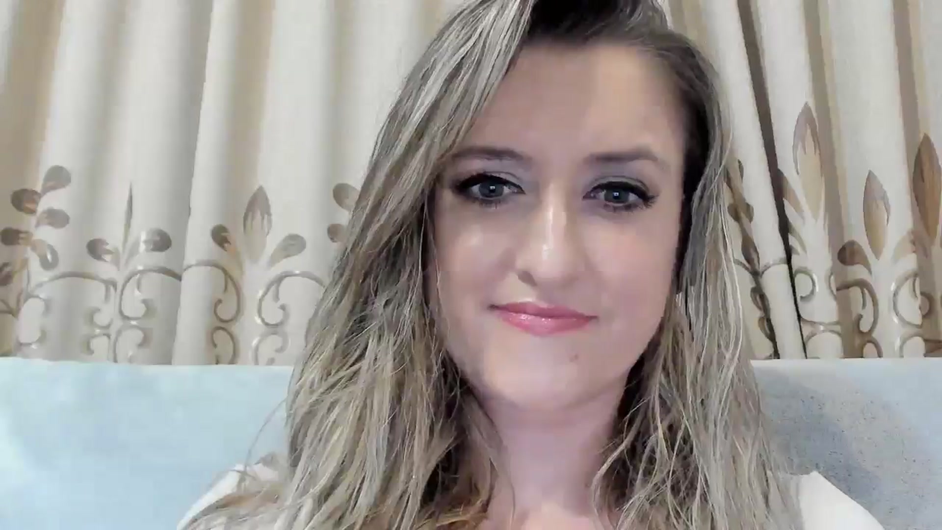 Gallery image thumbnail from BestDream's myfreecams stream on, 11/19/2025, 24:31 image 12 of 20