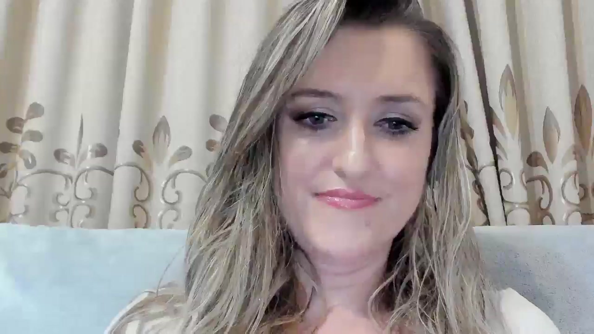 Gallery image thumbnail from BestDream's myfreecams stream on, 11/19/2025, 24:31 image 11 of 20