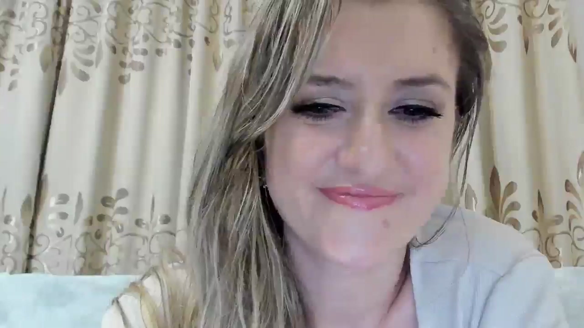 Gallery image thumbnail from BestDream's myfreecams stream on, 11/19/2025, 03:06 image 9 of 20