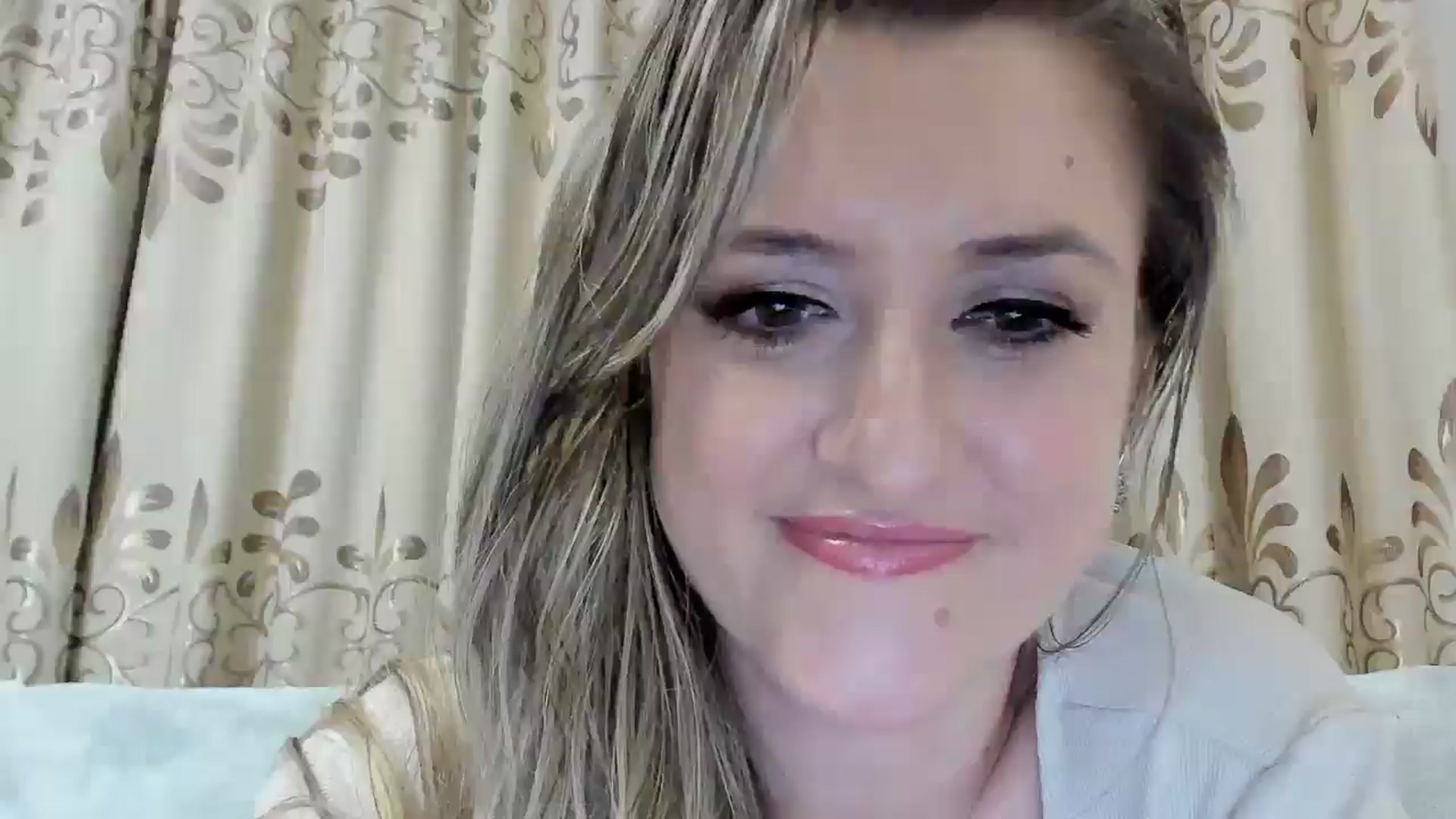 Gallery image thumbnail from BestDream's myfreecams stream on, 11/19/2025, 03:06 image 6 of 20