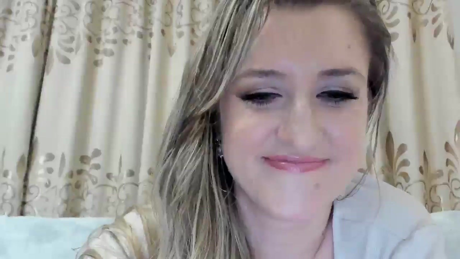 Gallery image thumbnail from BestDream's myfreecams stream on, 11/19/2025, 03:06 image 2 of 20