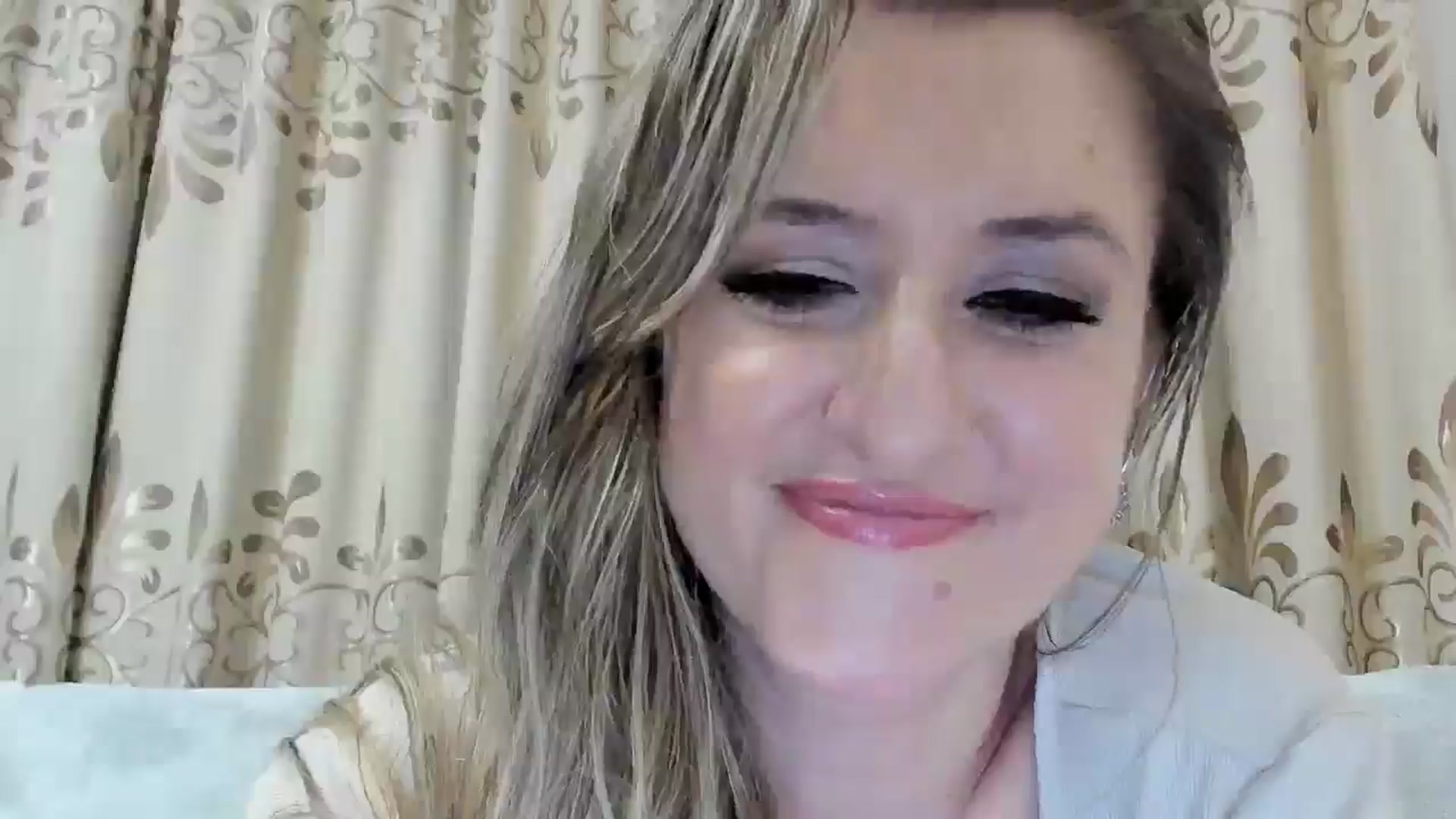 Gallery image thumbnail from BestDream's myfreecams stream on, 11/19/2025, 03:06 image 7 of 20
