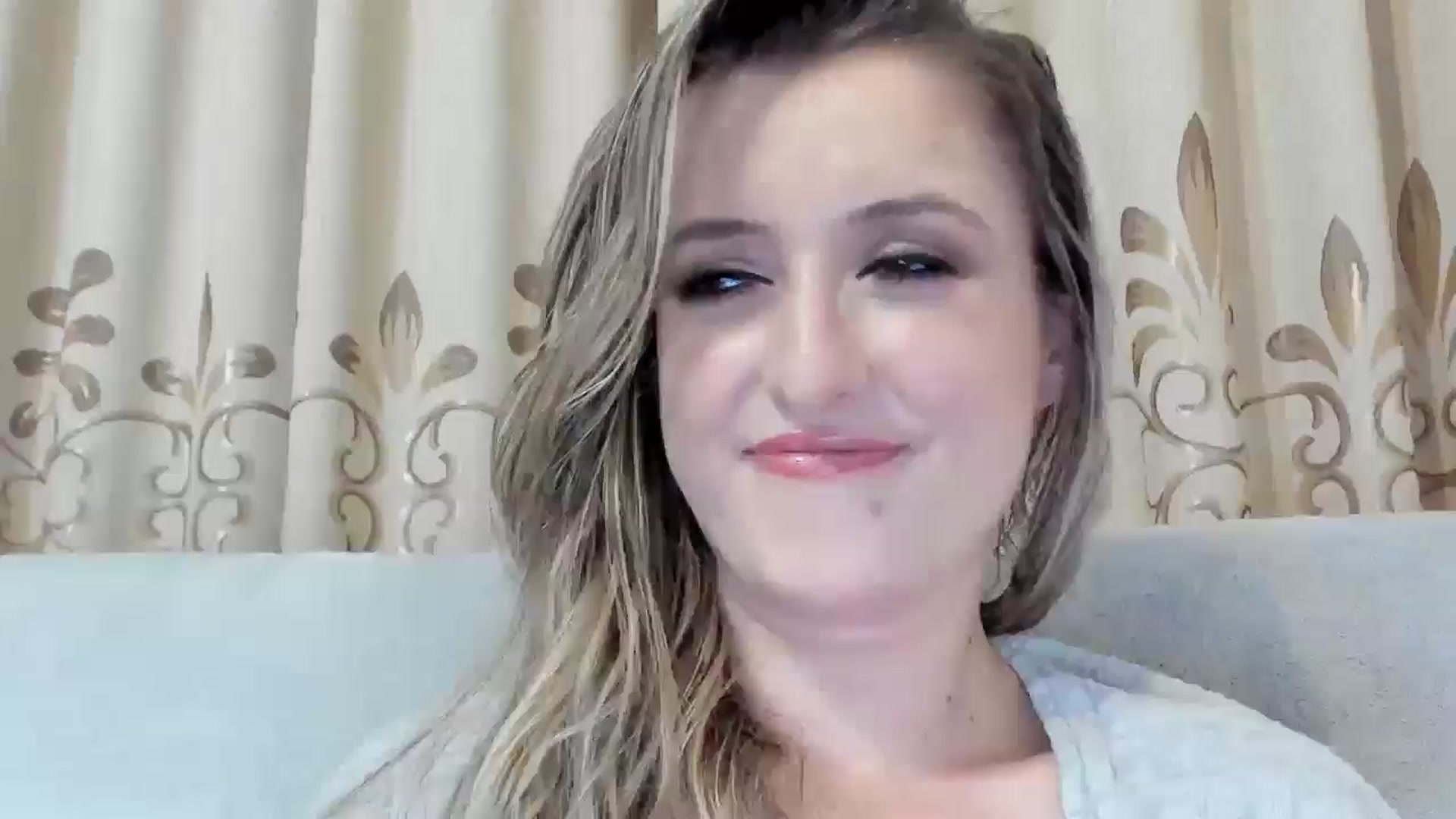 Gallery image thumbnail from BestDream's myfreecams stream on, 11/20/2025, 24:00 image 1 of 20