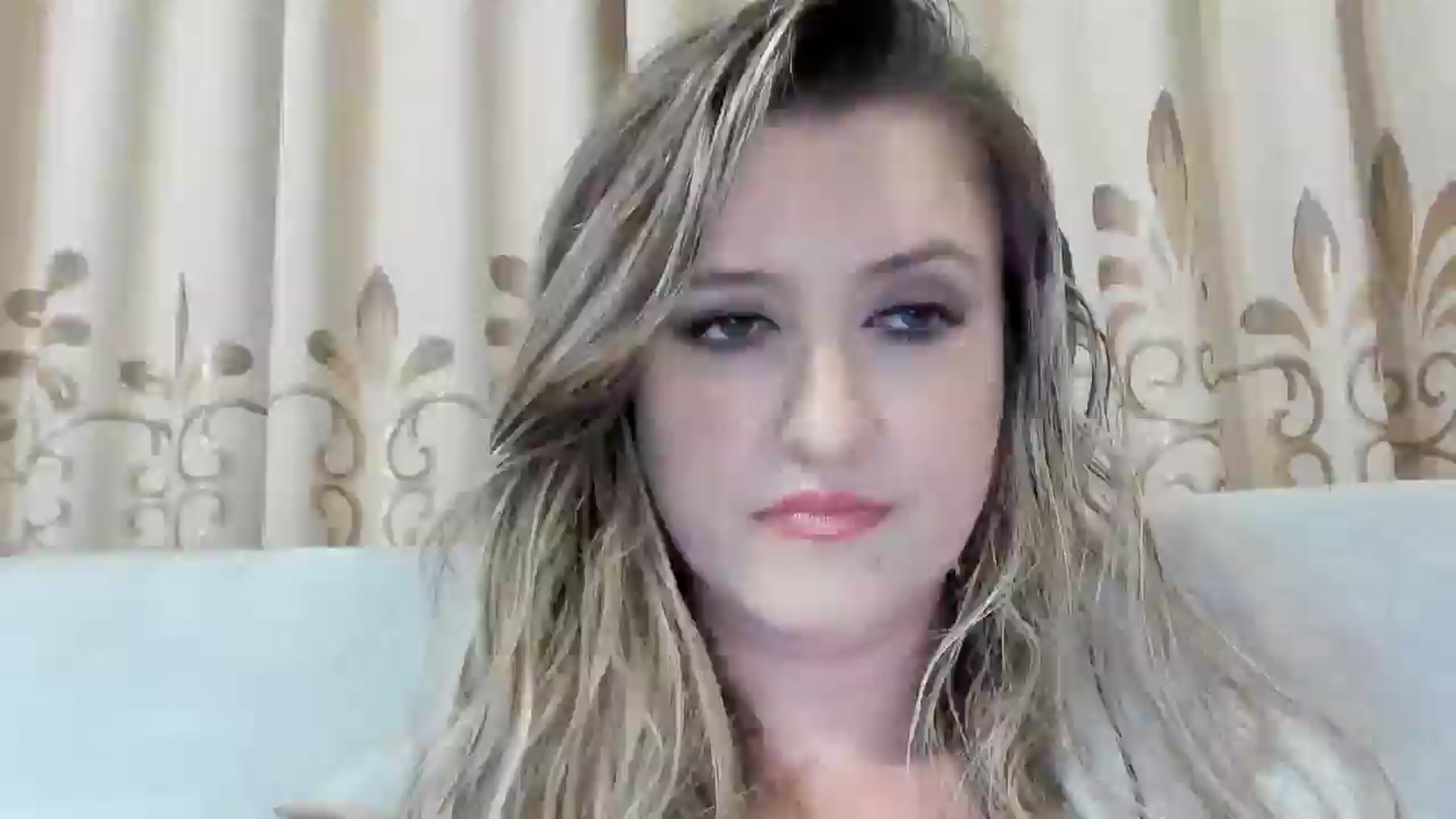Gallery image thumbnail from BestDream's myfreecams stream on, 11/20/2025, 24:00 image 14 of 20