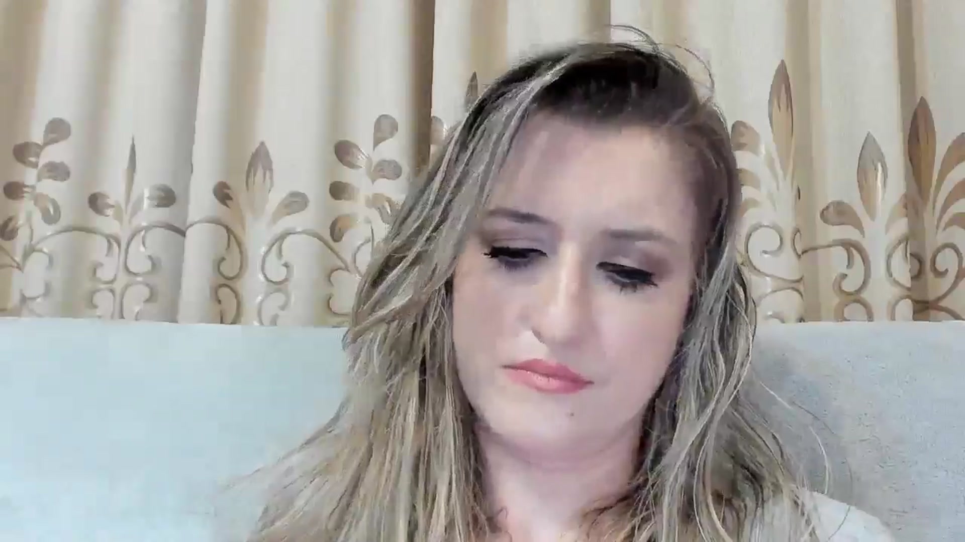 Gallery image thumbnail from BestDream's myfreecams stream on, 11/20/2025, 02:07 image 7 of 20