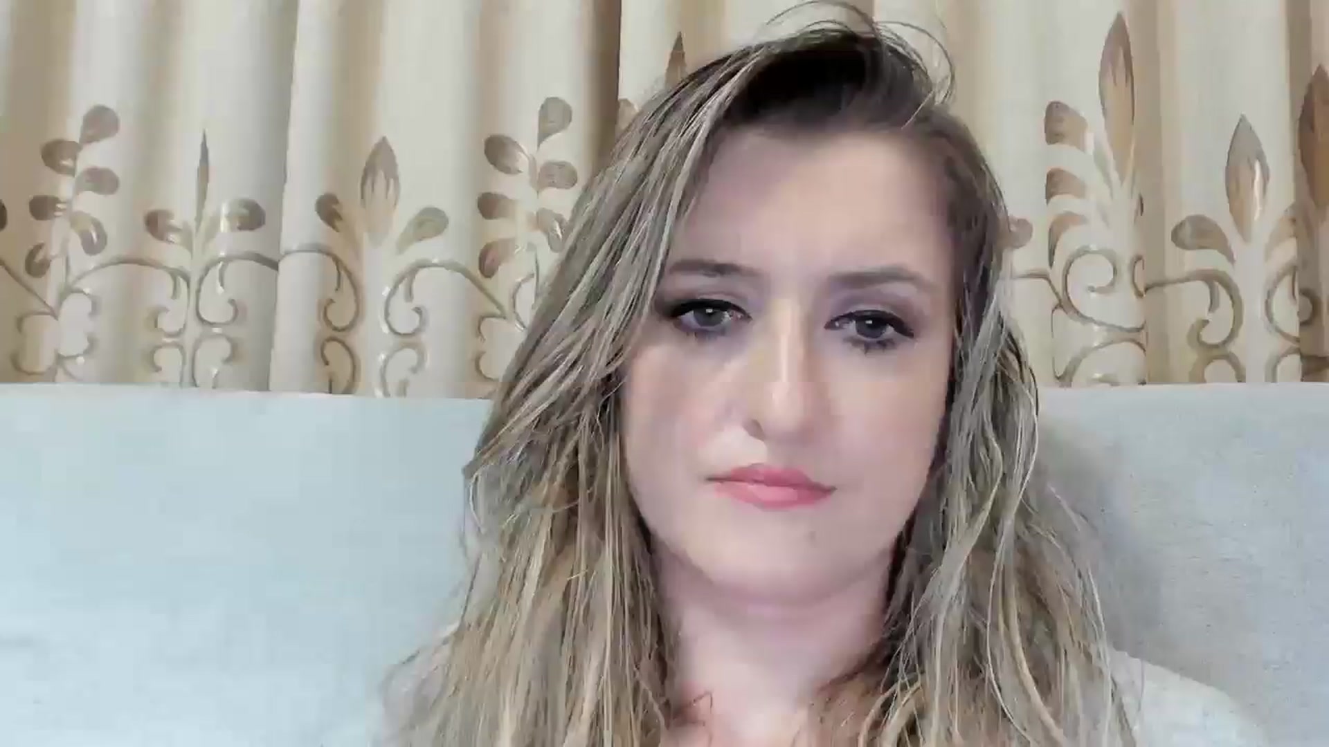 Gallery image thumbnail from BestDream's myfreecams stream on, 11/20/2025, 02:07 image 8 of 20