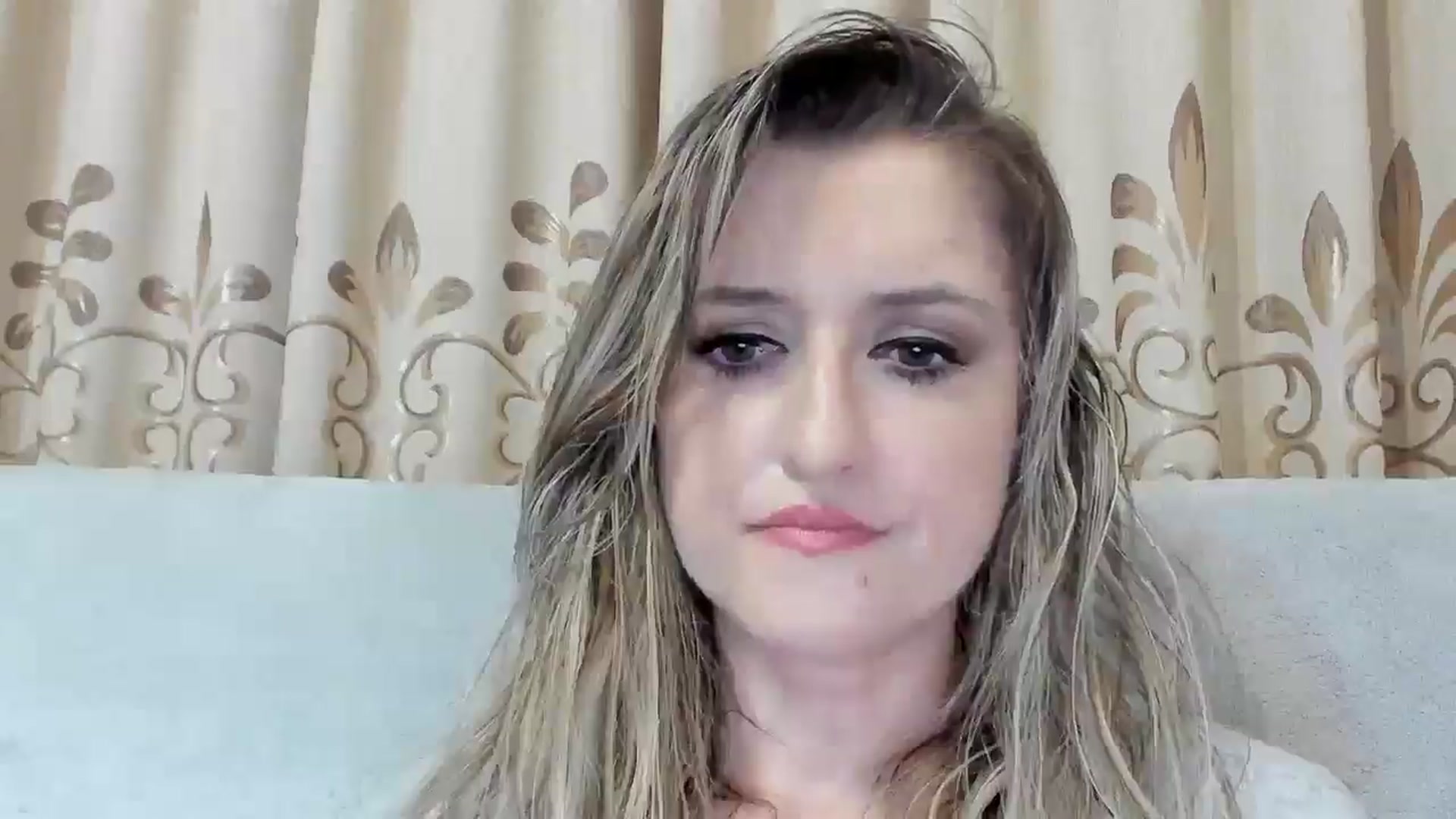 Gallery image thumbnail from BestDream's myfreecams stream on, 11/20/2025, 02:07 image 6 of 20