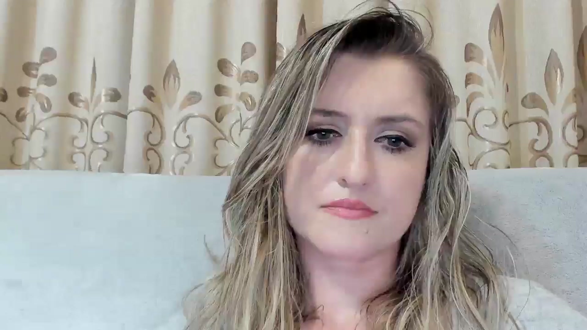 Gallery image thumbnail from BestDream's myfreecams stream on, 11/20/2025, 02:07 image 11 of 20