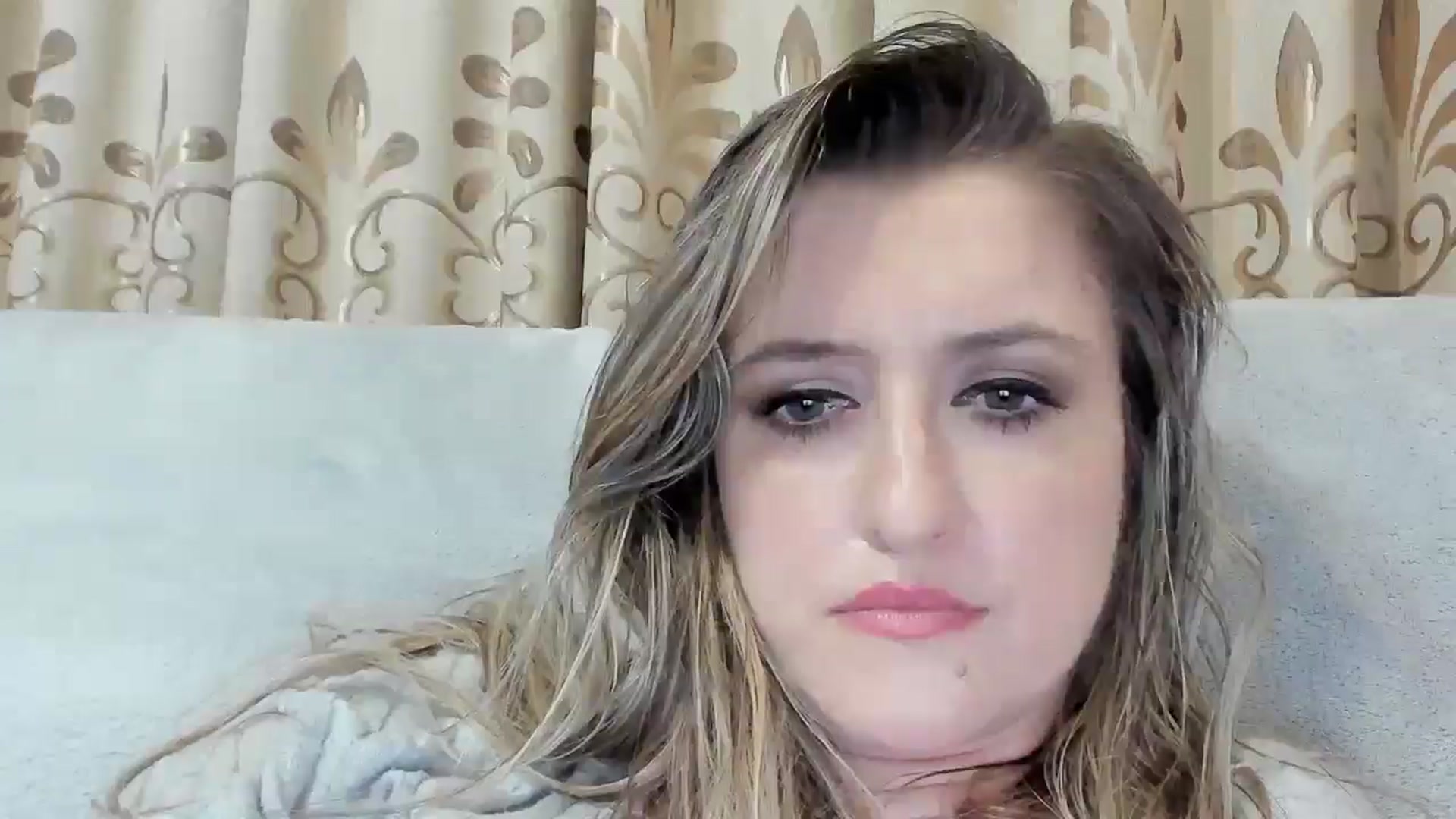 Gallery image thumbnail from BestDream's myfreecams stream on, 11/20/2025, 03:02 image 17 of 20