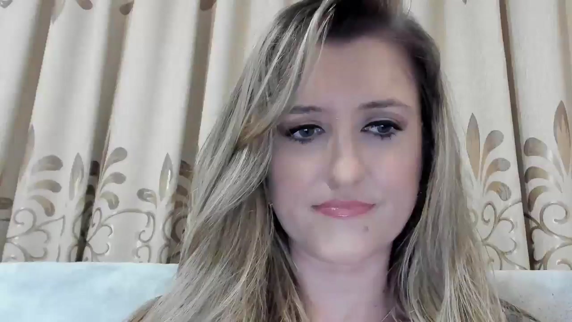 Gallery image thumbnail from BestDream's myfreecams stream on, 11/21/2025, 24:29 image 4 of 20