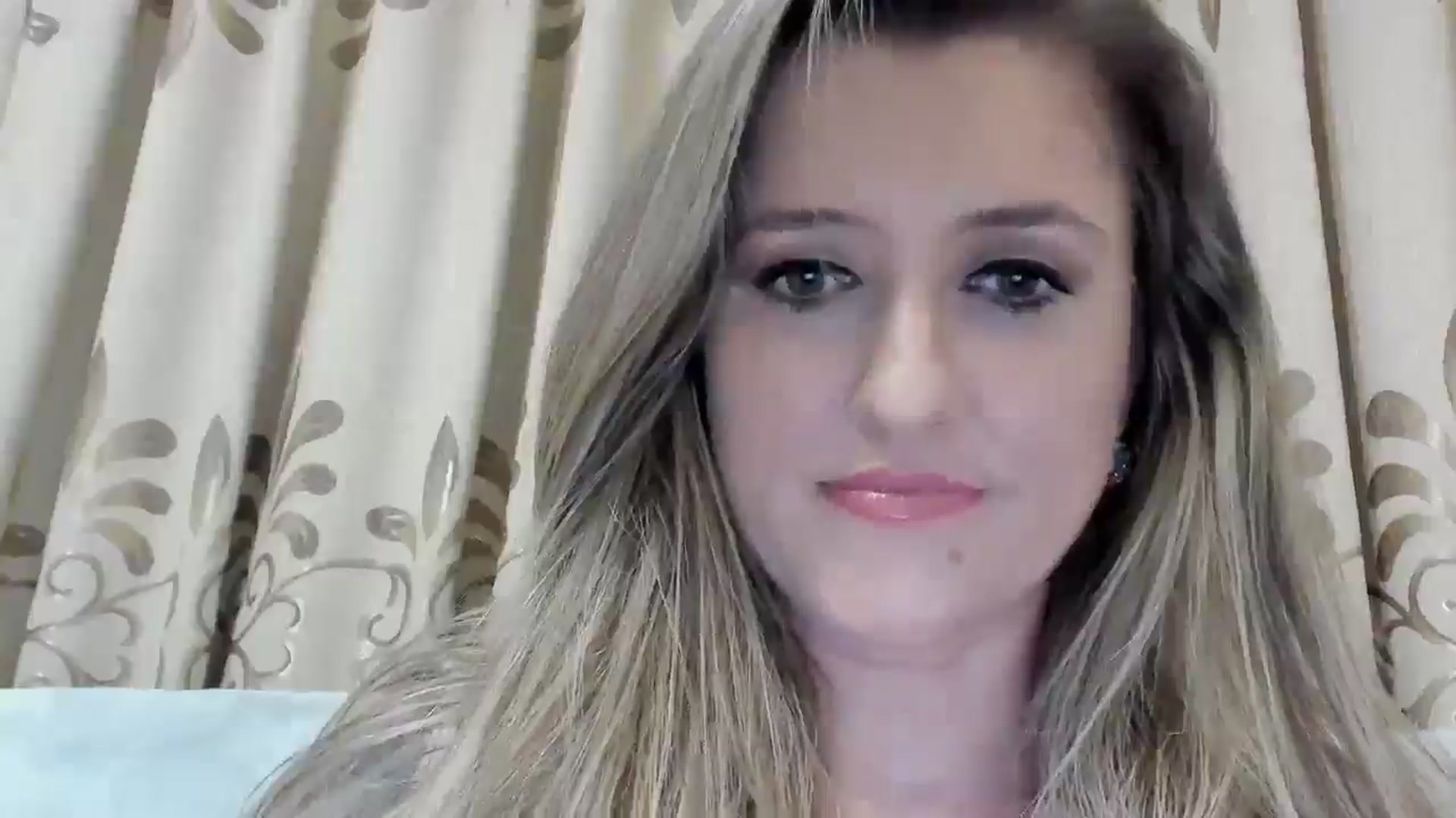 Gallery image thumbnail from BestDream's myfreecams stream on, 11/21/2025, 24:29 image 5 of 20