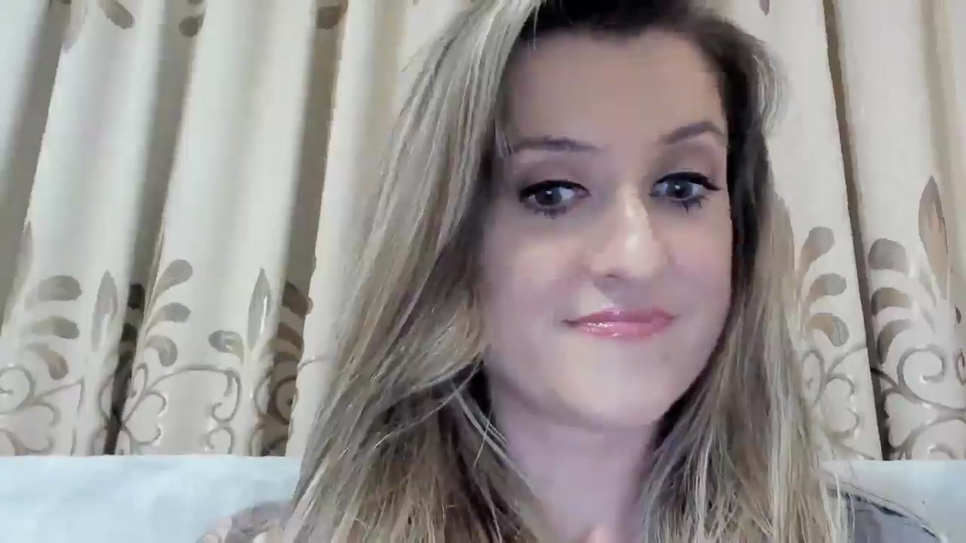 Gallery image thumbnail from BestDream's myfreecams stream on, 11/21/2025, 24:29 image 10 of 20