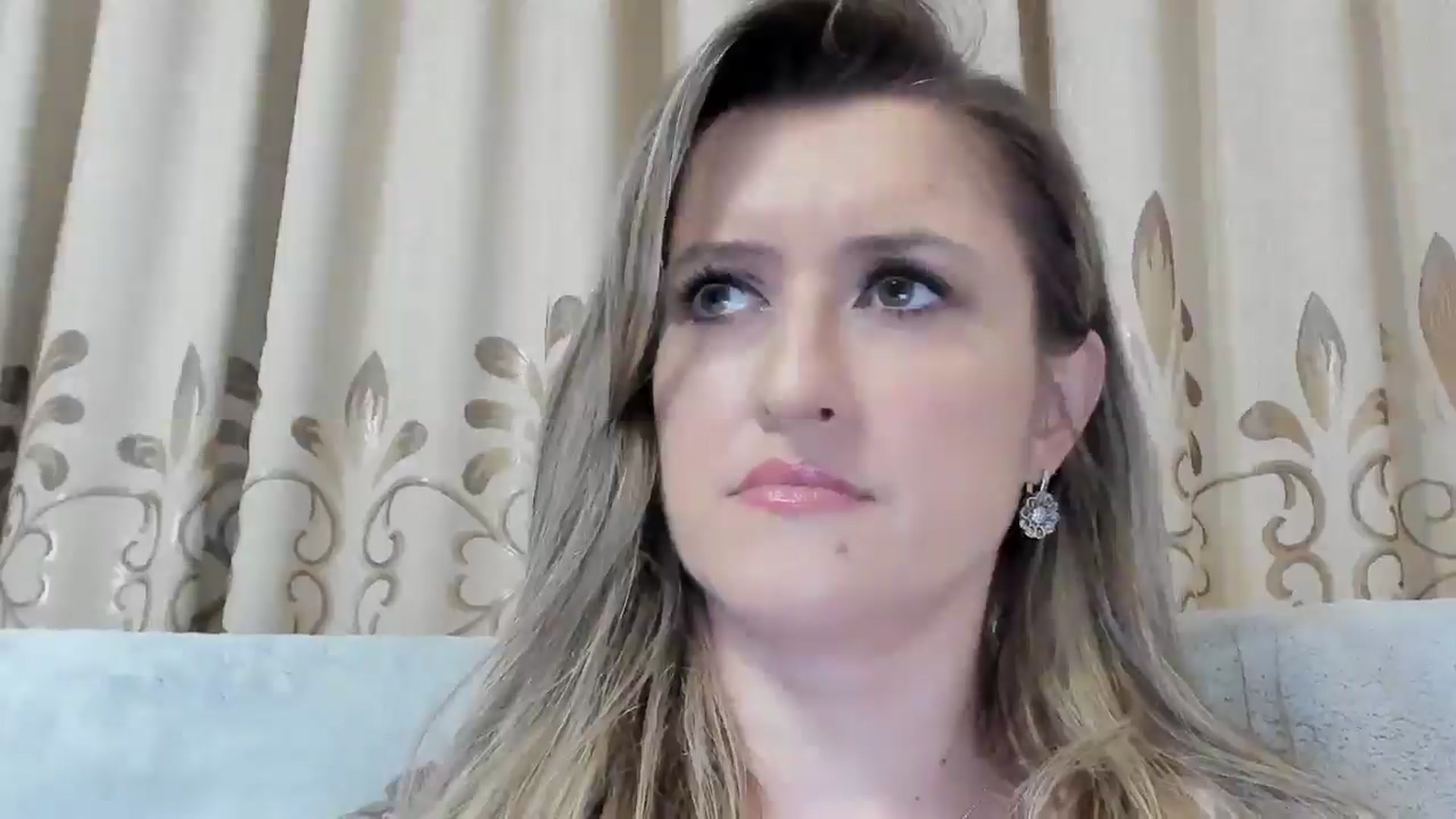 Gallery image thumbnail from BestDream's myfreecams stream on, 11/21/2025, 01:57 image 4 of 20