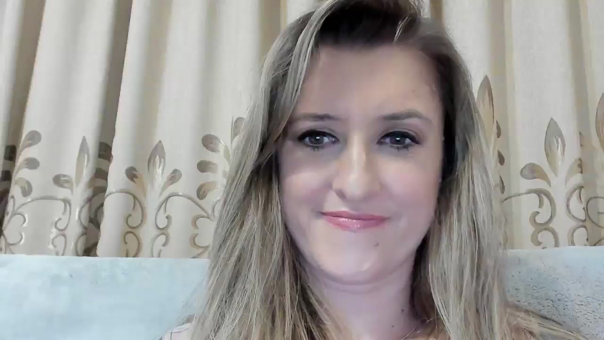 Gallery image thumbnail from BestDream's myfreecams stream on, 11/21/2025, 01:57 image 19 of 20
