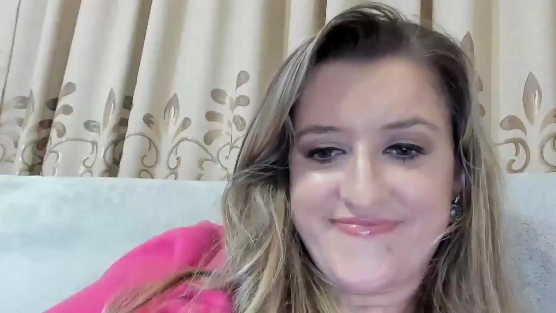 Gallery image thumbnail from BestDream's myfreecams stream on, 11/21/2025, 23:43 image 7 of 20