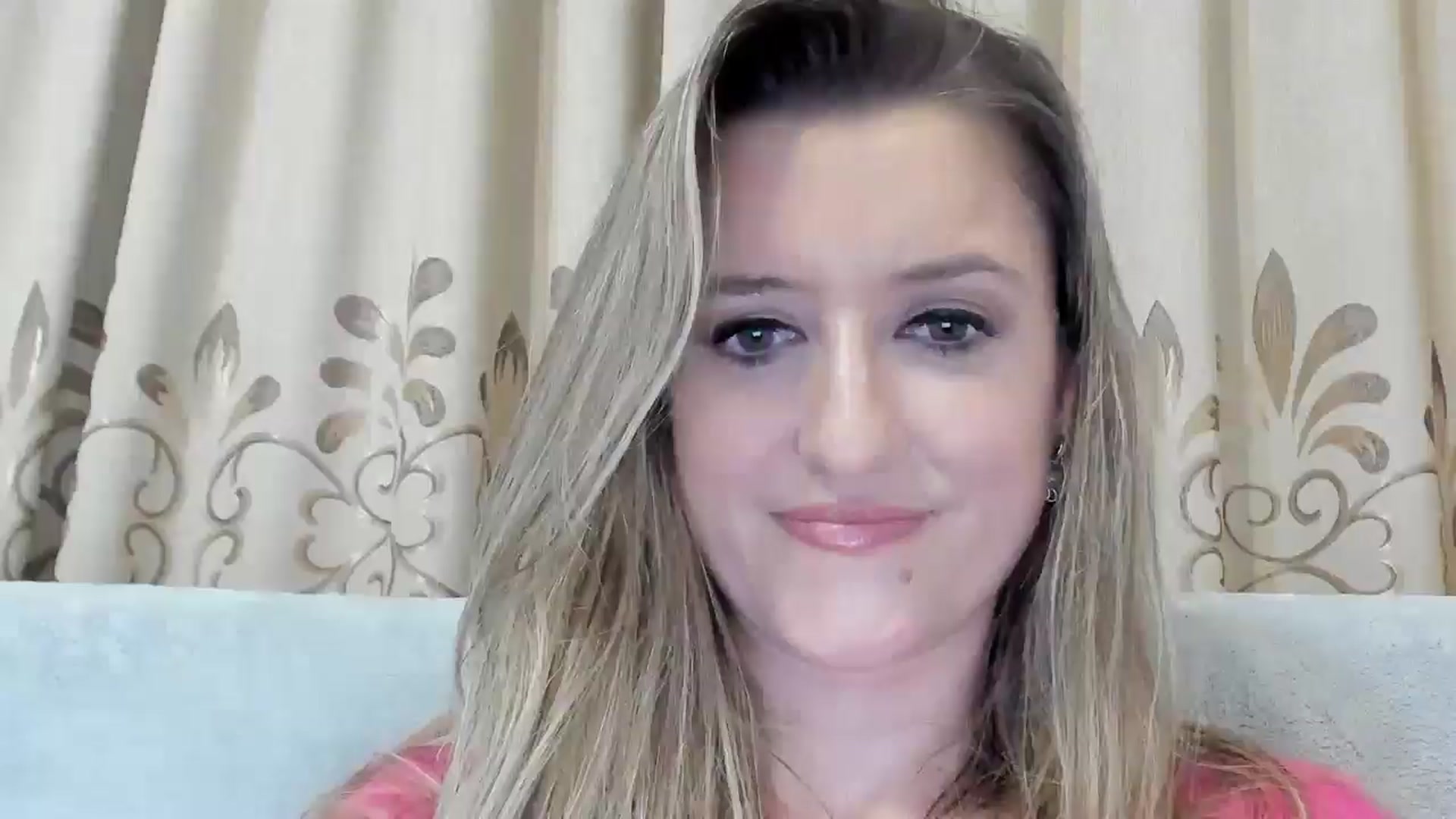 Gallery image thumbnail from BestDream's myfreecams stream on, 11/22/2025, 01:20 image 4 of 20