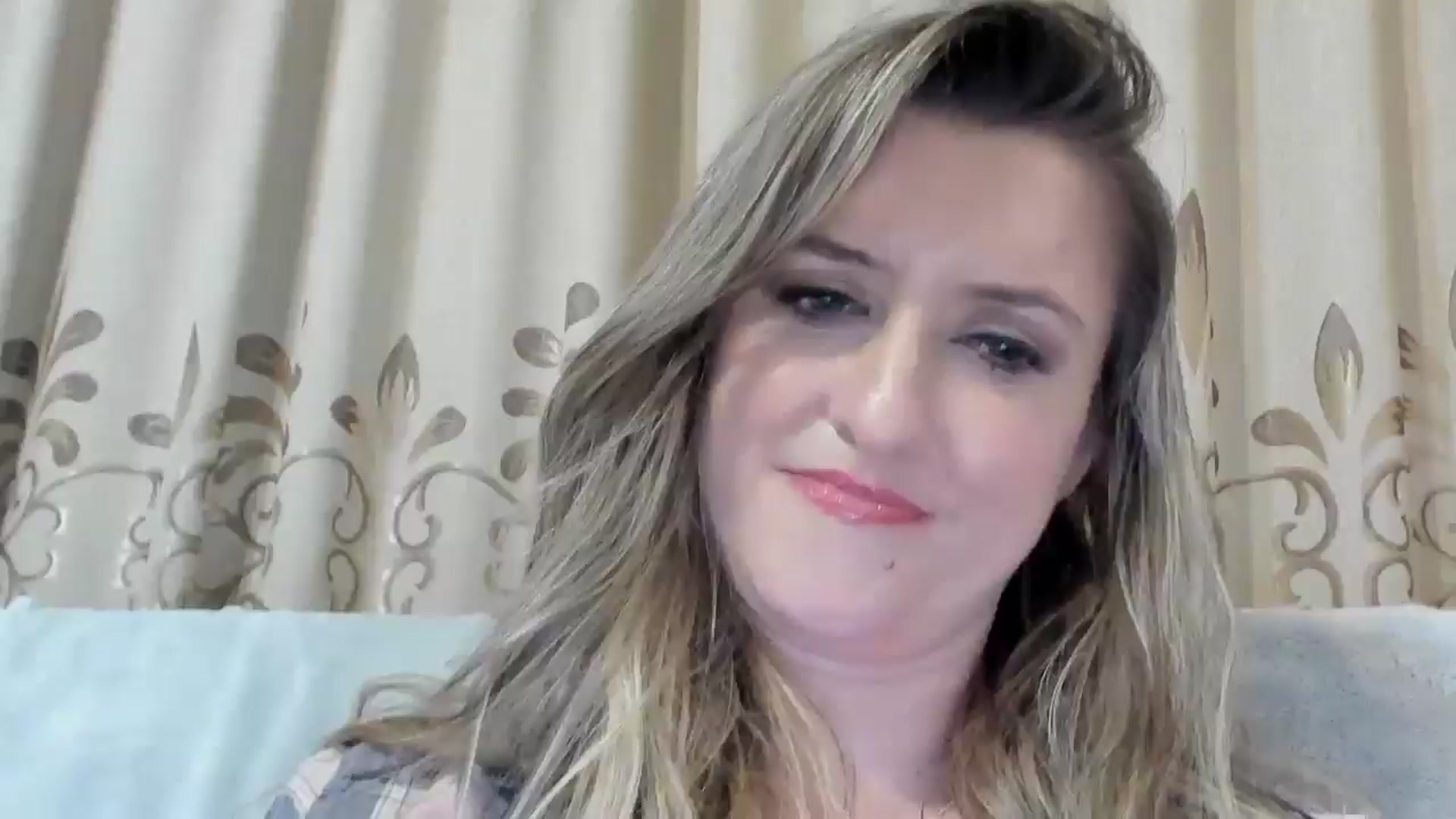Gallery image thumbnail from BestDream's myfreecams stream on, 11/22/2025, 23:36 image 2 of 20