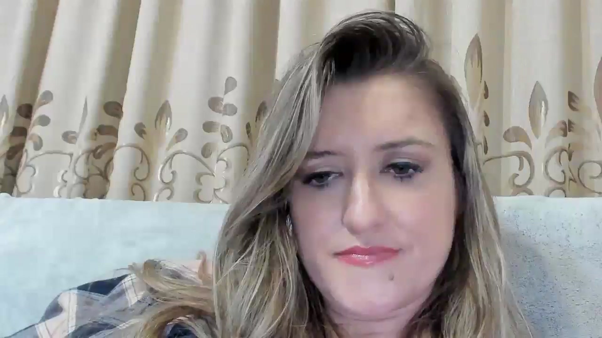 Gallery image thumbnail from BestDream's myfreecams stream on, 11/22/2025, 23:36 image 17 of 20