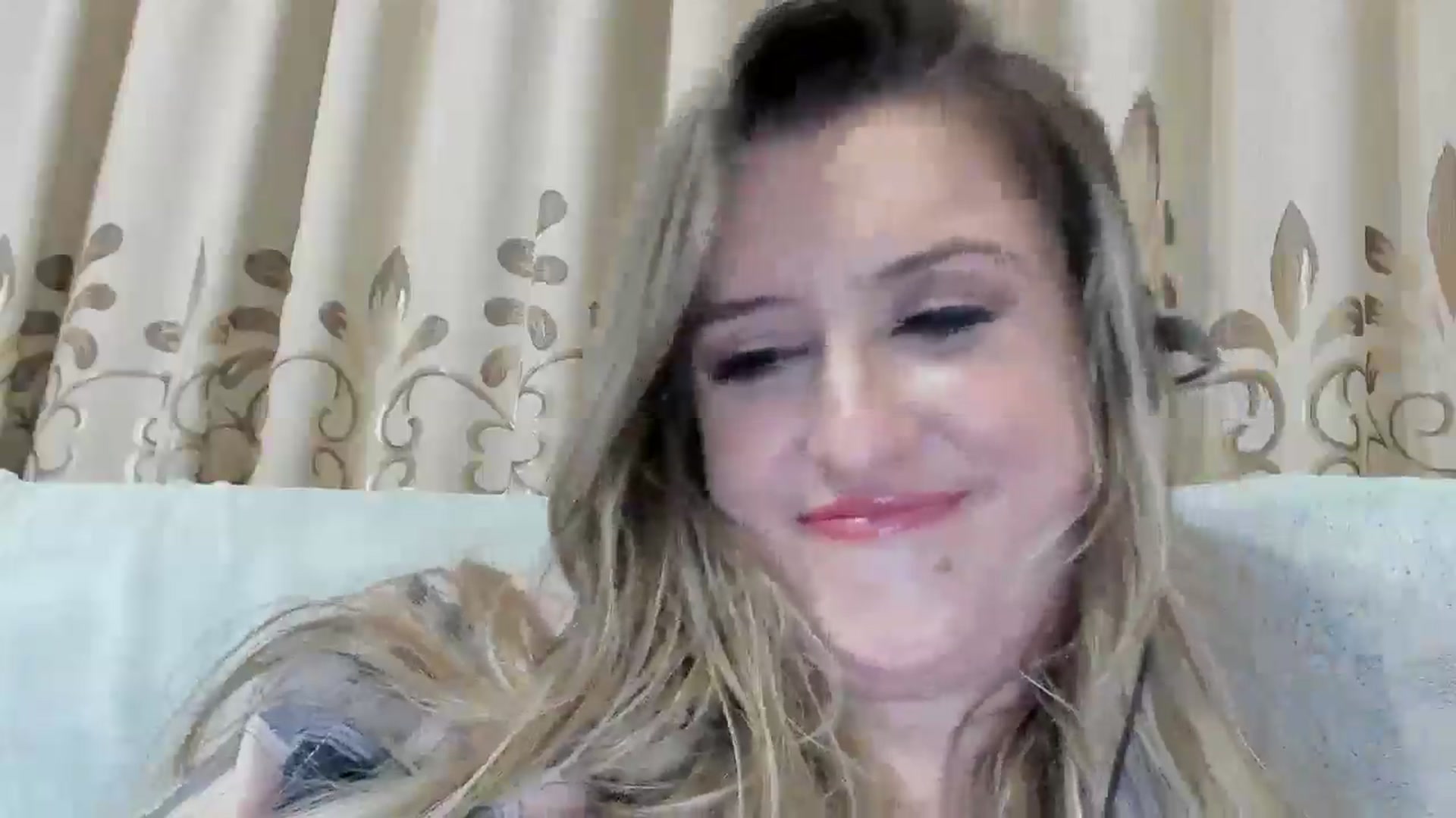 Gallery image thumbnail from BestDream's myfreecams stream on, 11/23/2025, 24:00 image 11 of 20