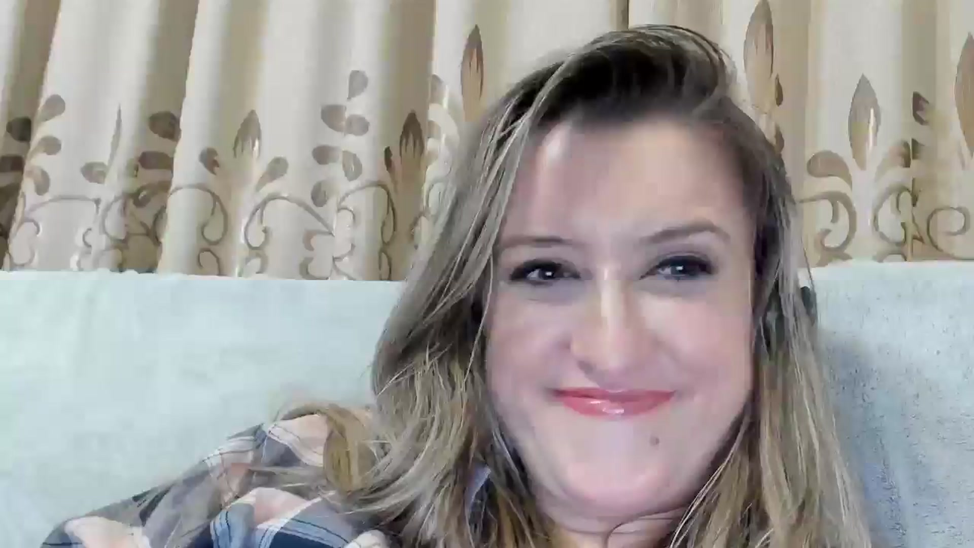 Gallery image thumbnail from BestDream's myfreecams stream on, 11/23/2025, 24:58 image 14 of 20