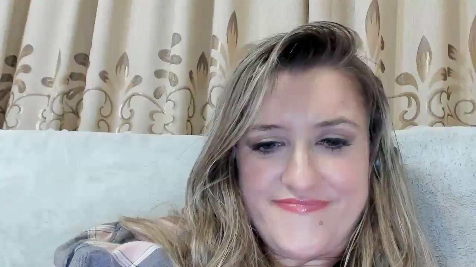 Gallery image thumbnail from BestDream's myfreecams stream on, 11/23/2025, 24:58 image 7 of 20