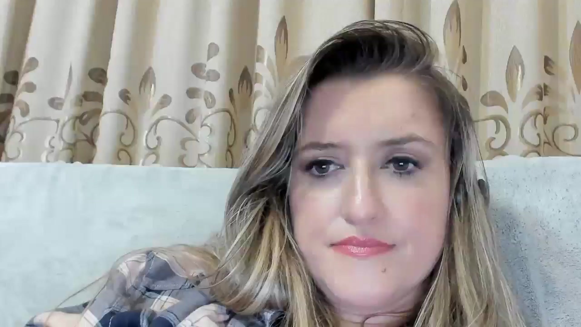 Gallery image thumbnail from BestDream's myfreecams stream on, 11/23/2025, 24:58 image 17 of 20