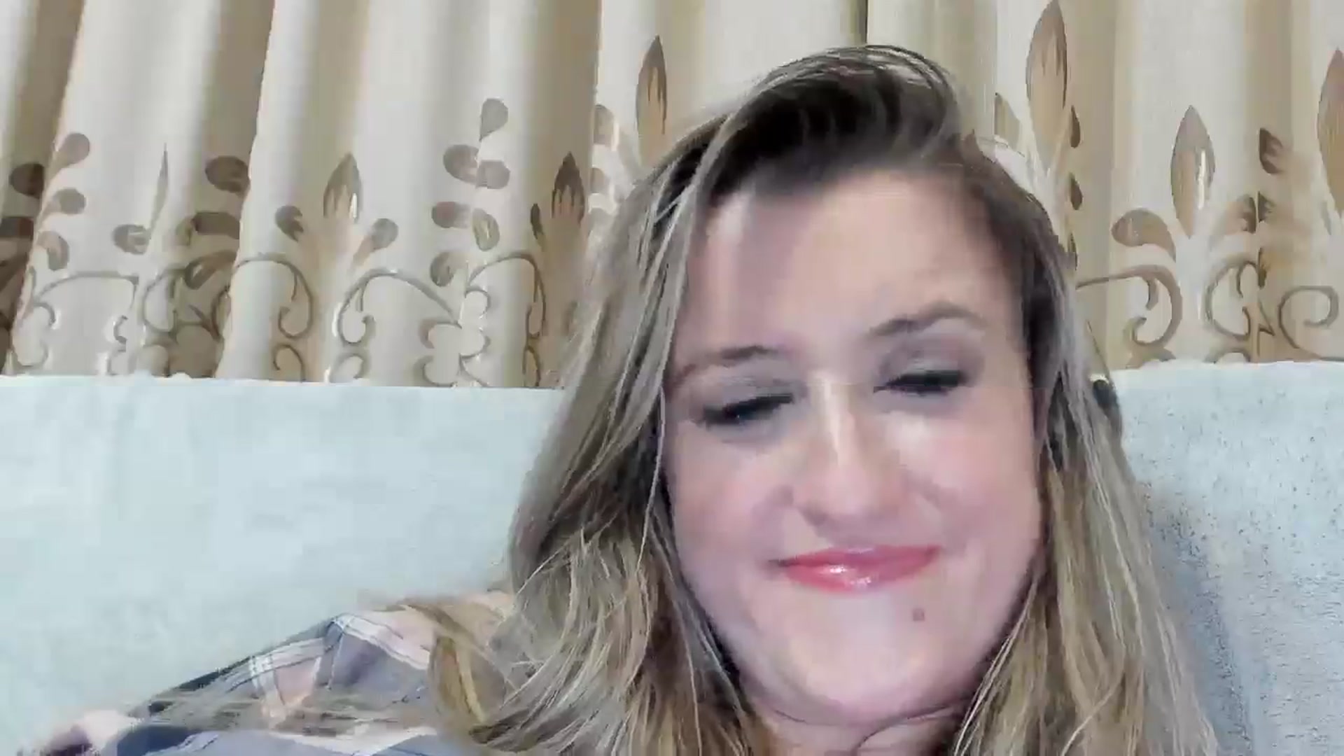 Gallery image thumbnail from BestDream's myfreecams stream on, 11/23/2025, 24:58 image 16 of 20