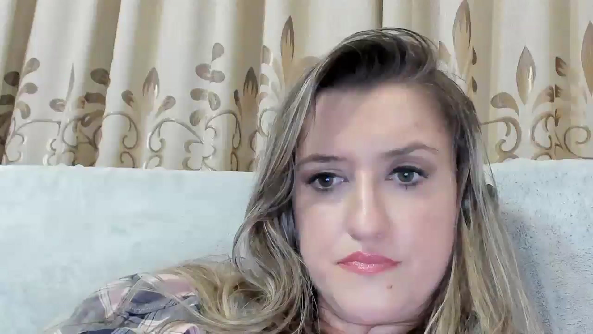 Gallery image thumbnail from BestDream's myfreecams stream on, 11/23/2025, 24:58 image 18 of 20