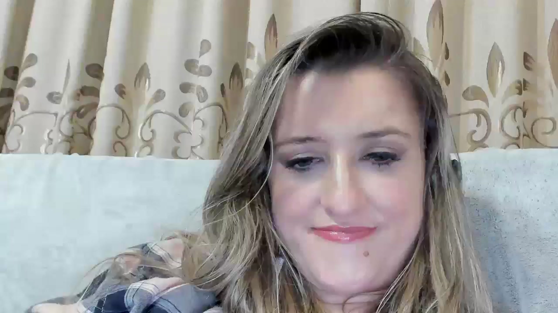 Gallery image thumbnail from BestDream's myfreecams stream on, 11/23/2025, 24:58 image 13 of 20