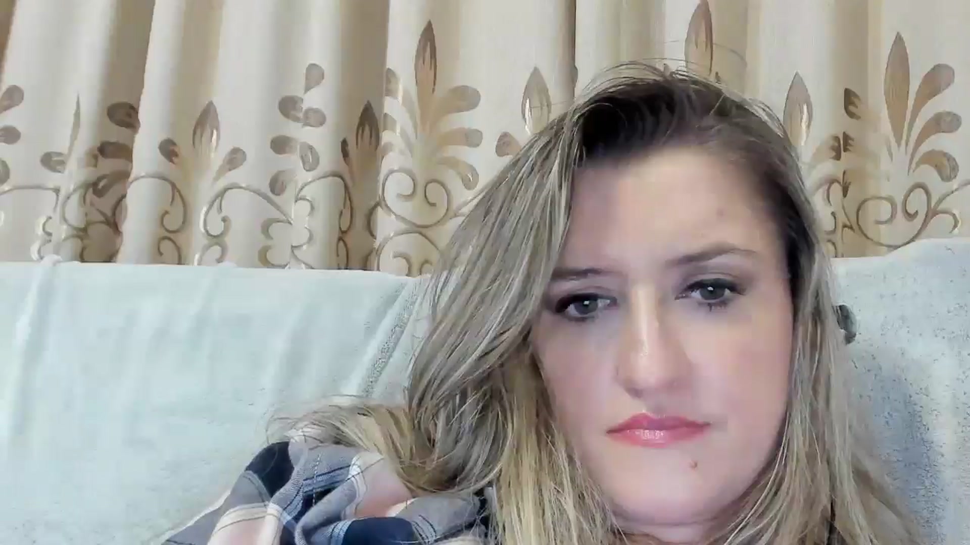 Gallery image thumbnail from BestDream's myfreecams stream on, 11/23/2025, 01:57 image 6 of 20