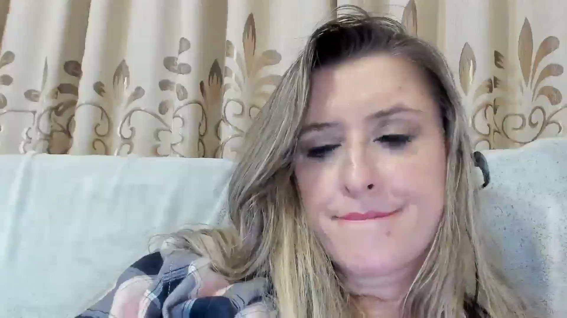 Gallery image thumbnail from BestDream's myfreecams stream on, 11/23/2025, 01:57 image 3 of 20
