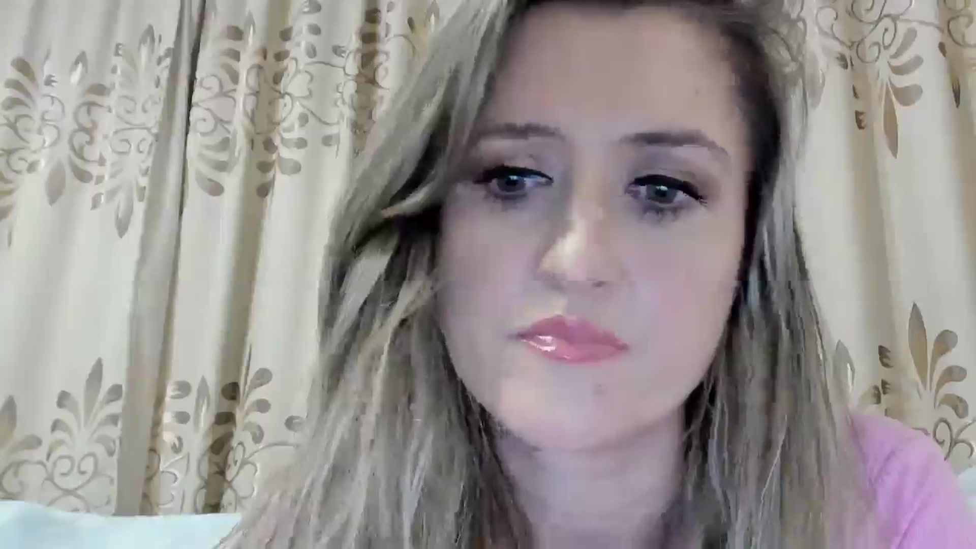 Gallery image thumbnail from BestDream's myfreecams stream on, 11/25/2025, 24:19 image 16 of 20