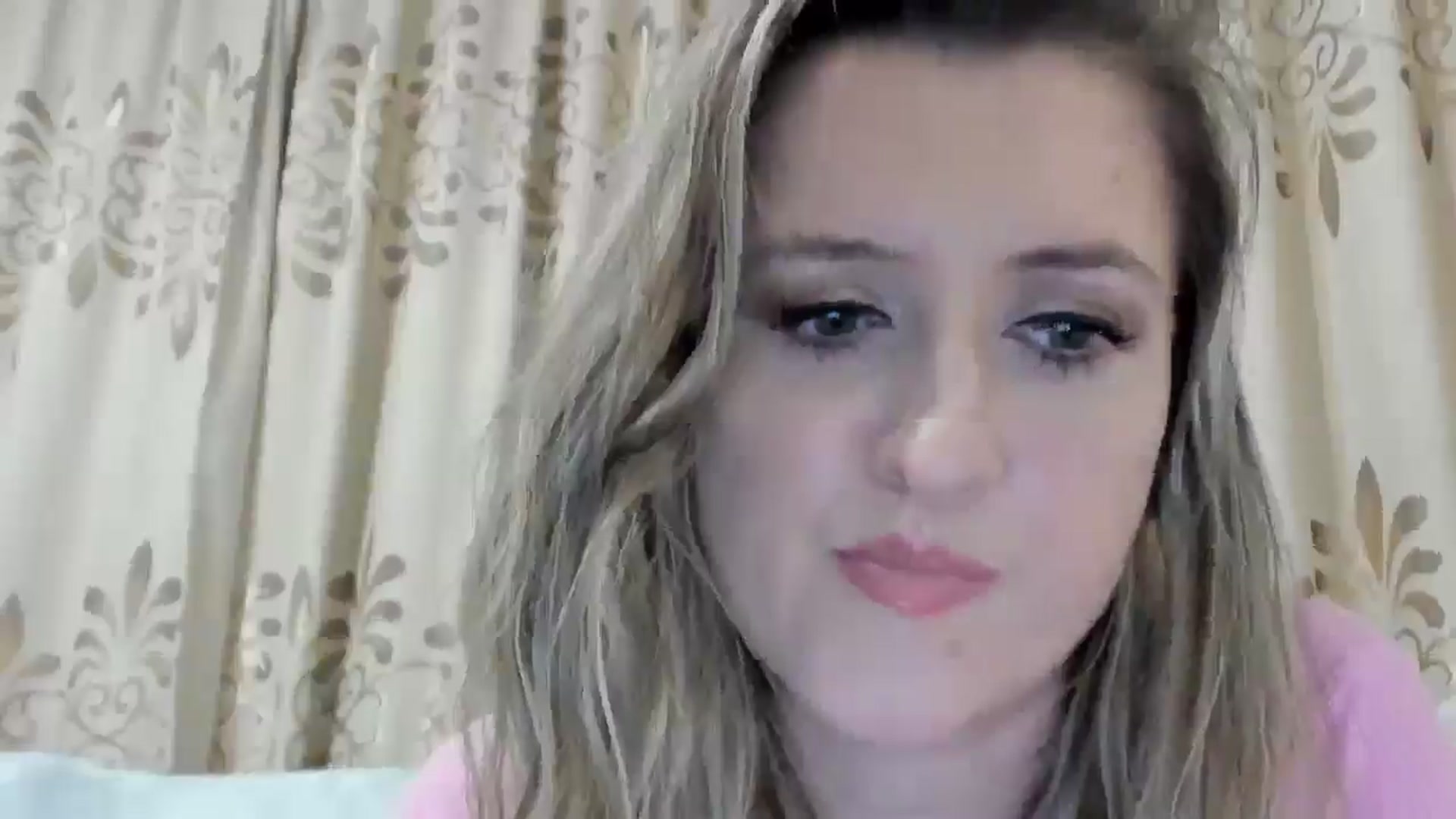 Gallery image thumbnail from BestDream's myfreecams stream on, 11/25/2025, 24:19 image 13 of 20