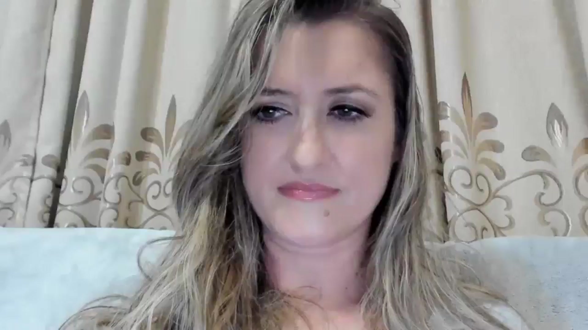 Gallery image thumbnail from BestDream's myfreecams stream on, 11/26/2025, 24:16 image 3 of 20