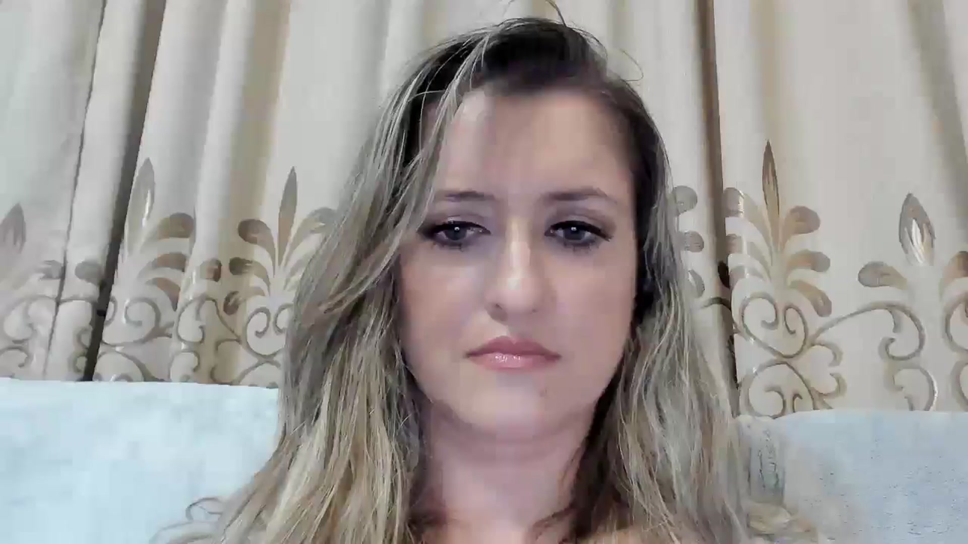 Gallery image thumbnail from BestDream's myfreecams stream on, 11/26/2025, 01:03 image 8 of 20