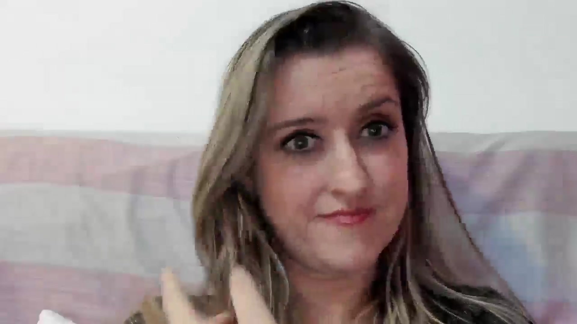 Gallery image thumbnail from BestDream's myfreecams stream on, 11/30/2025, 02:41 image 6 of 20
