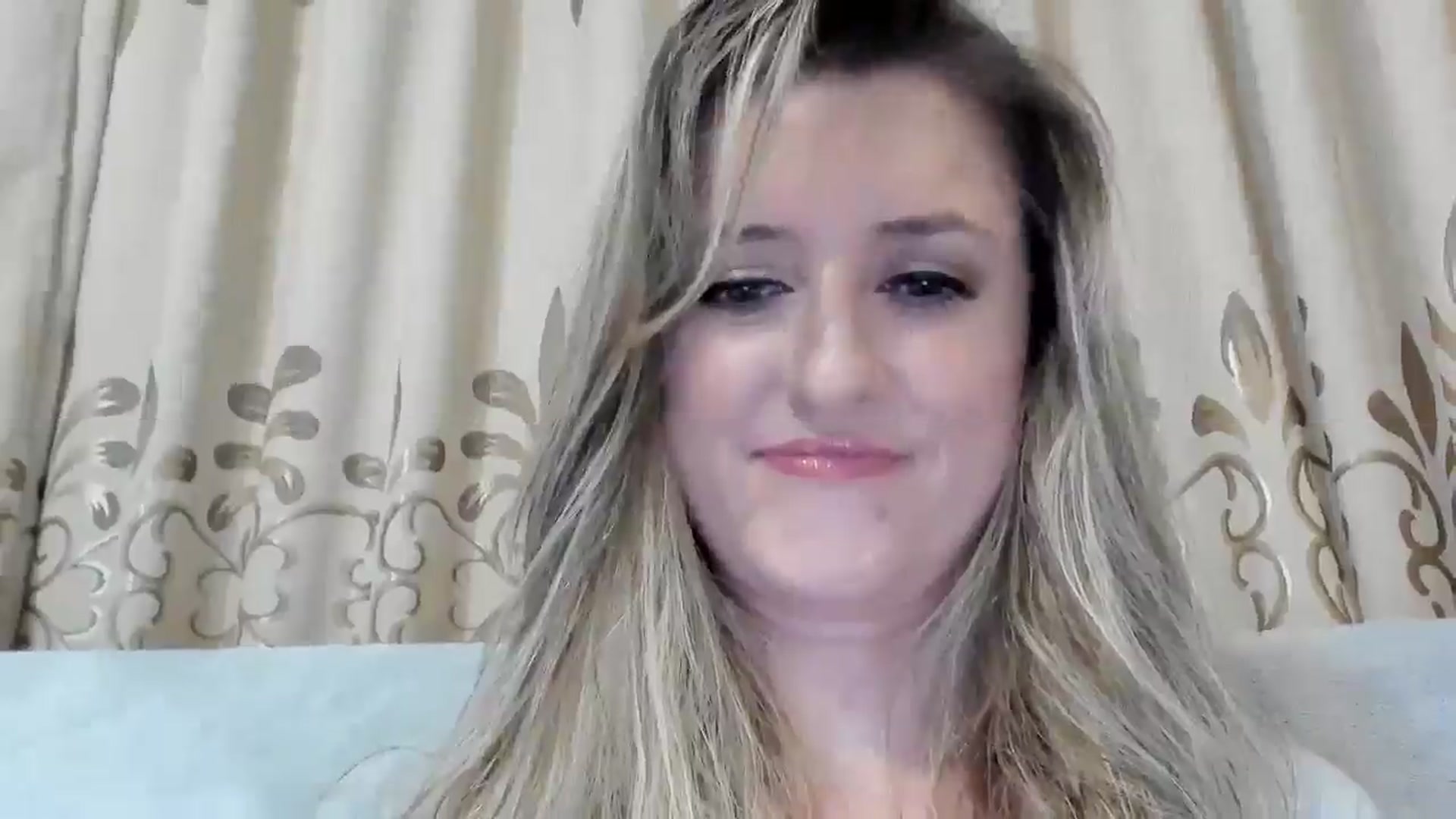 Gallery image thumbnail from BestDream's myfreecams stream on, 12/14/2025, 23:12 image 7 of 20