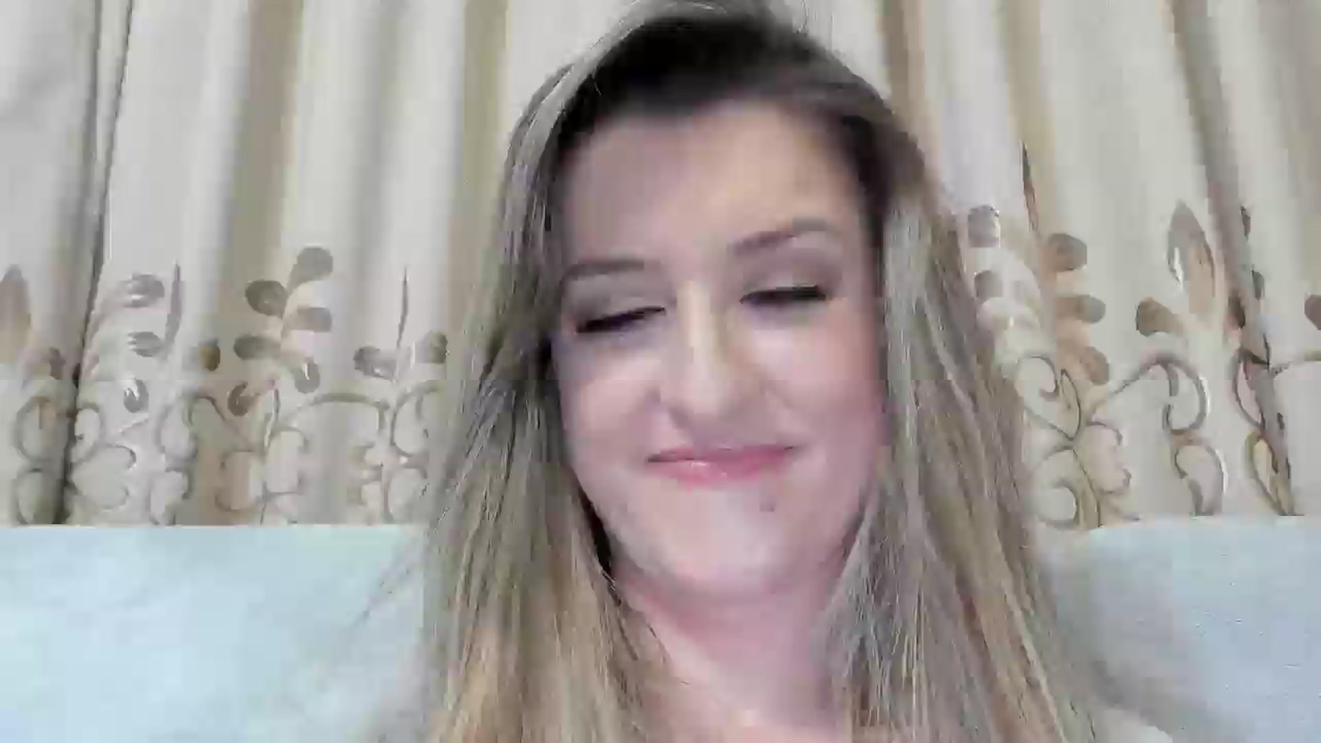 Gallery image thumbnail from BestDream's myfreecams stream on, 12/15/2025, 01:58 image 19 of 20