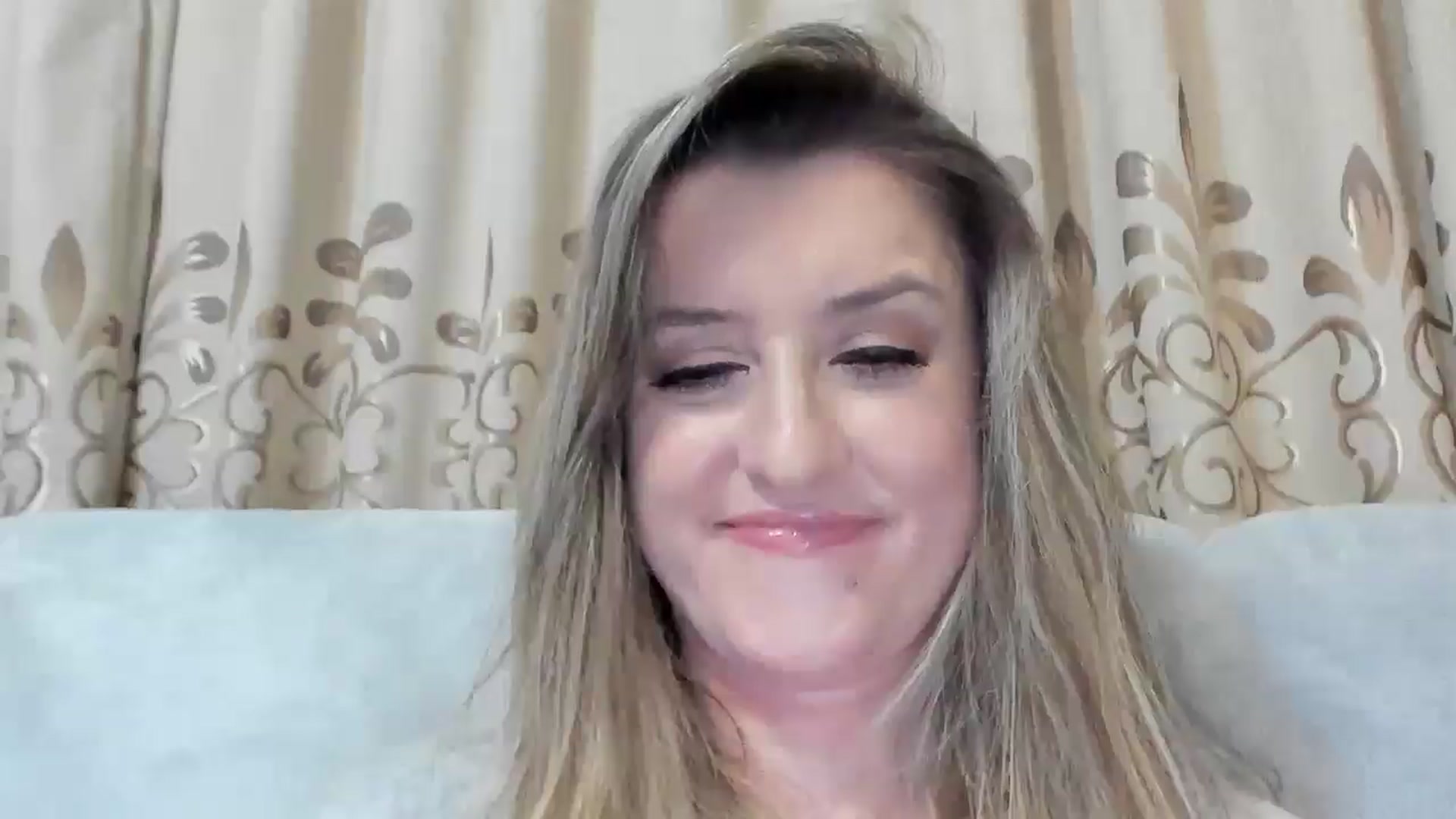 Gallery image thumbnail from BestDream's myfreecams stream on, 12/15/2025, 01:58 image 20 of 20