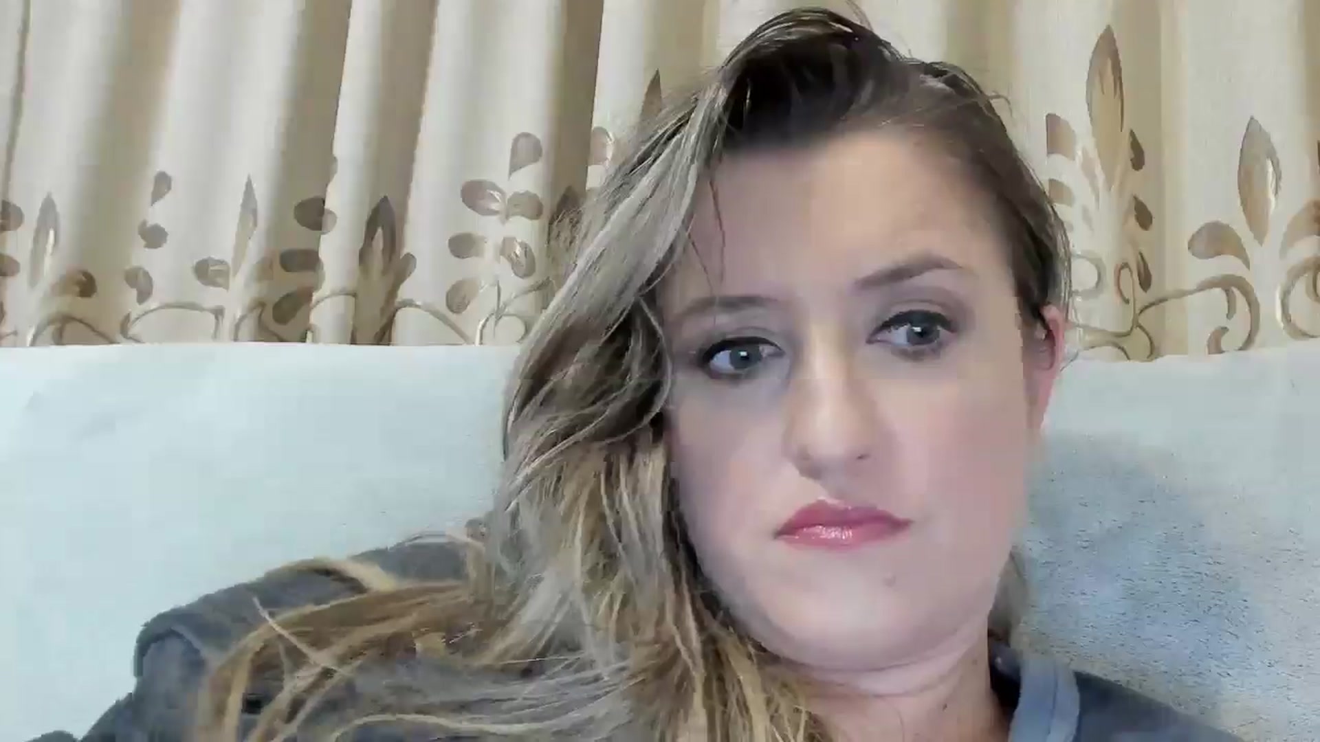 Gallery image thumbnail from BestDream's myfreecams stream on, 12/19/2025, 24:52 image 7 of 20