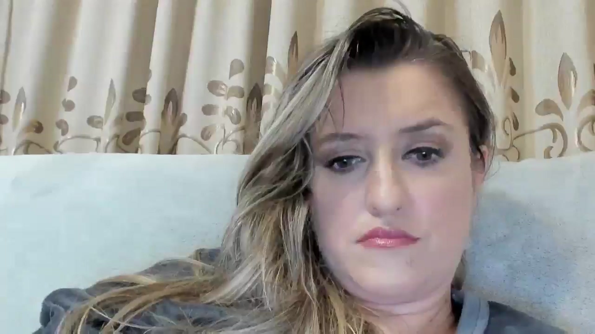 Gallery image thumbnail from BestDream's myfreecams stream on, 12/19/2025, 24:52 image 8 of 20