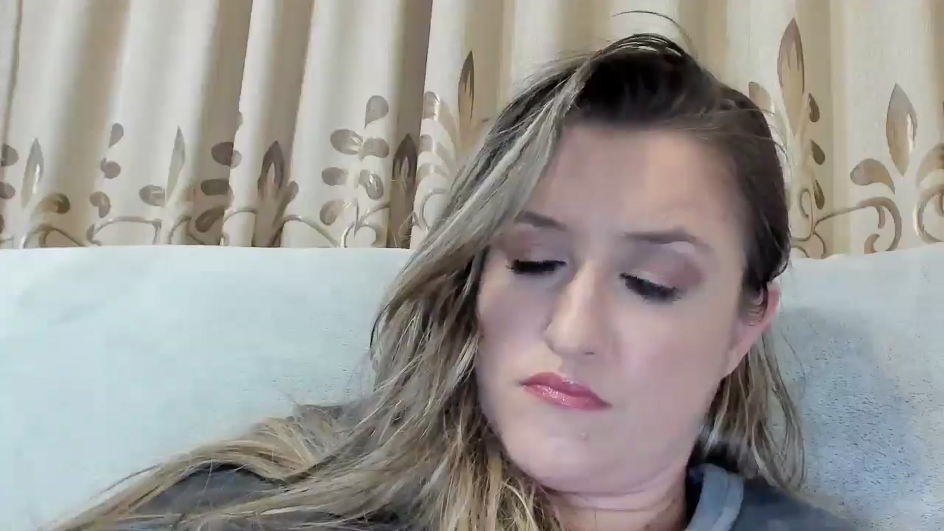 Gallery image thumbnail from BestDream's myfreecams stream on, 12/19/2025, 24:52 image 13 of 20