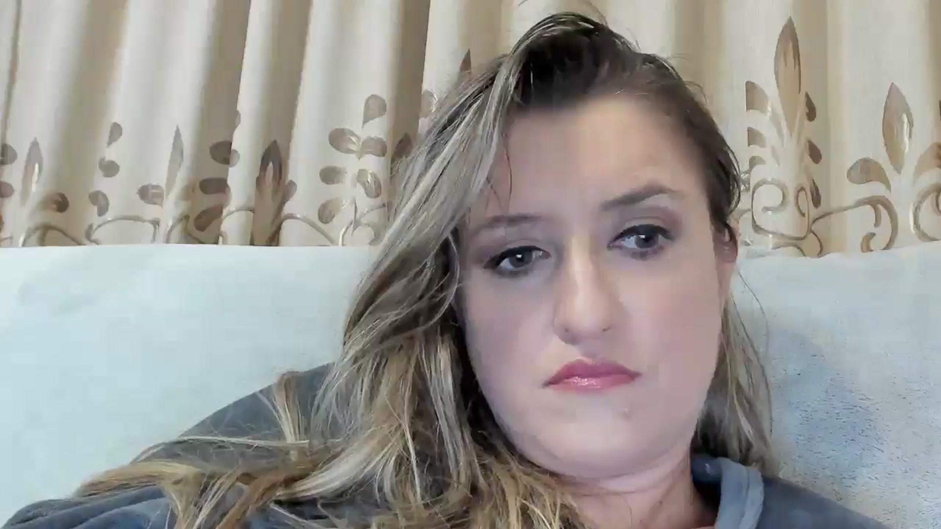 Gallery image thumbnail from BestDream's myfreecams stream on, 12/19/2025, 24:52 image 9 of 20