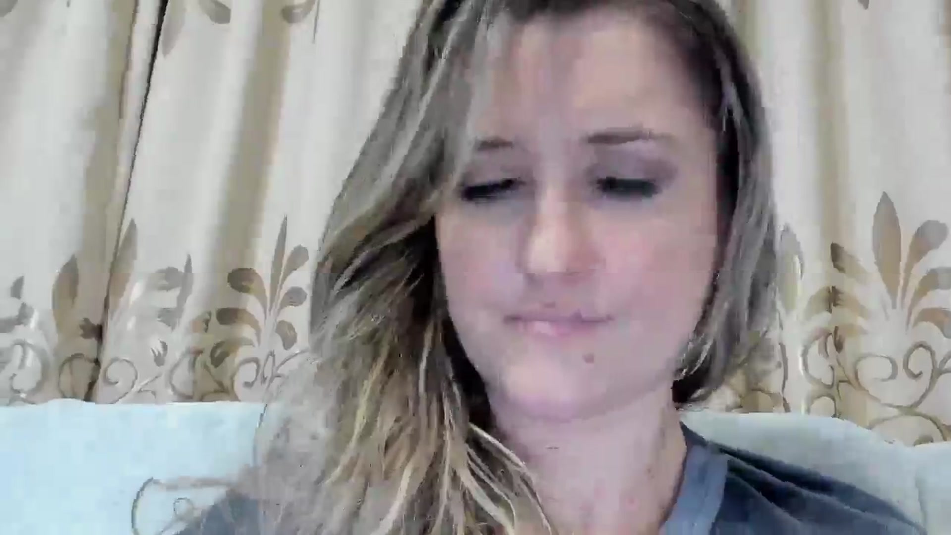 Gallery image thumbnail from BestDream's myfreecams stream on, 12/19/2025, 22:53 image 17 of 20
