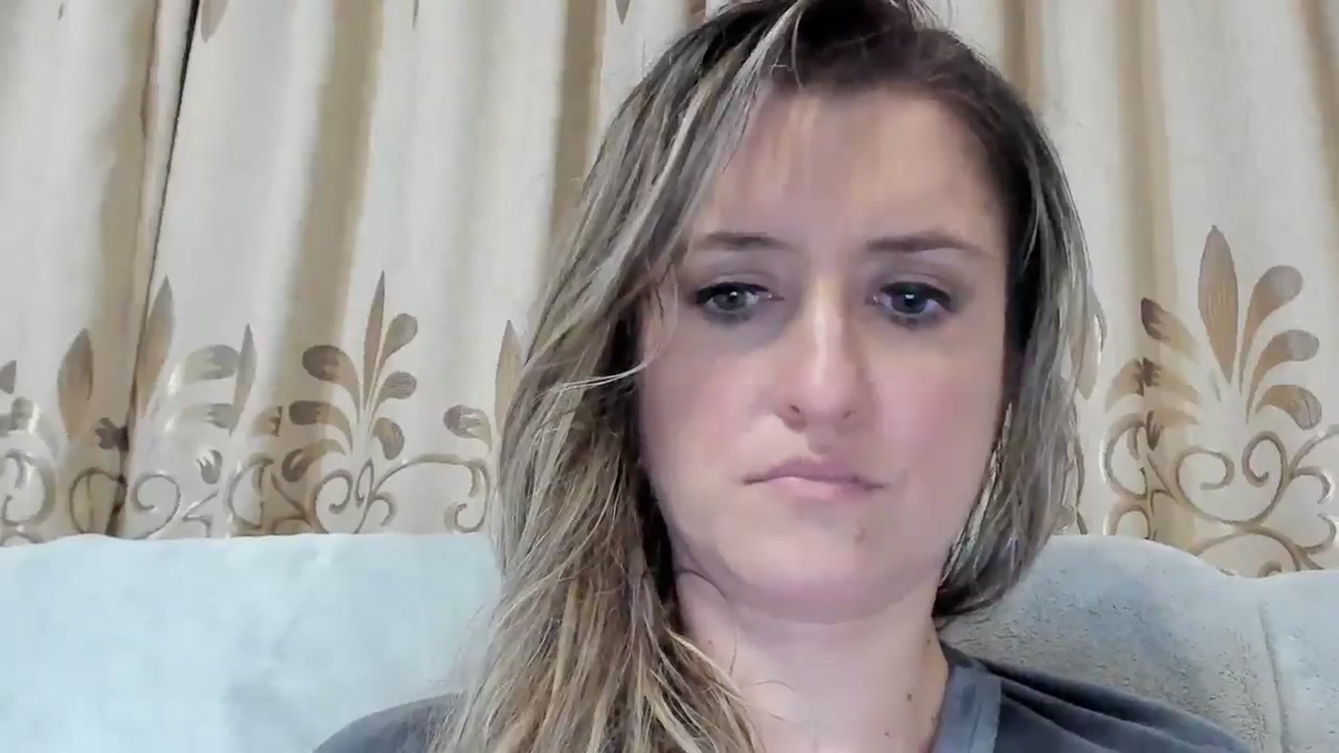 Gallery image thumbnail from BestDream's myfreecams stream on, 12/19/2025, 22:53 image 14 of 20