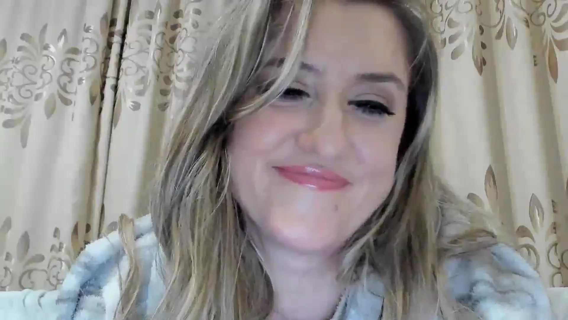 Gallery image thumbnail from BestDream's myfreecams stream on, 12/21/2025, 02:12 image 20 of 20