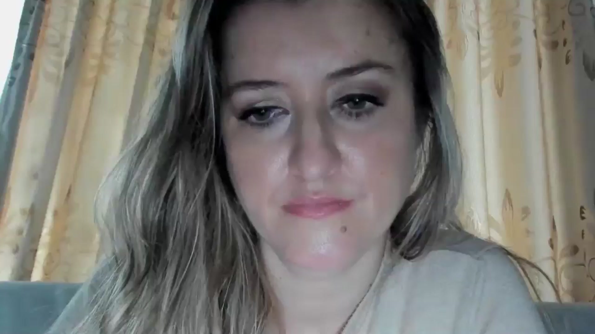 Gallery image thumbnail from BestDream's myfreecams stream on, 12/21/2025, 10:43 image 1 of 20
