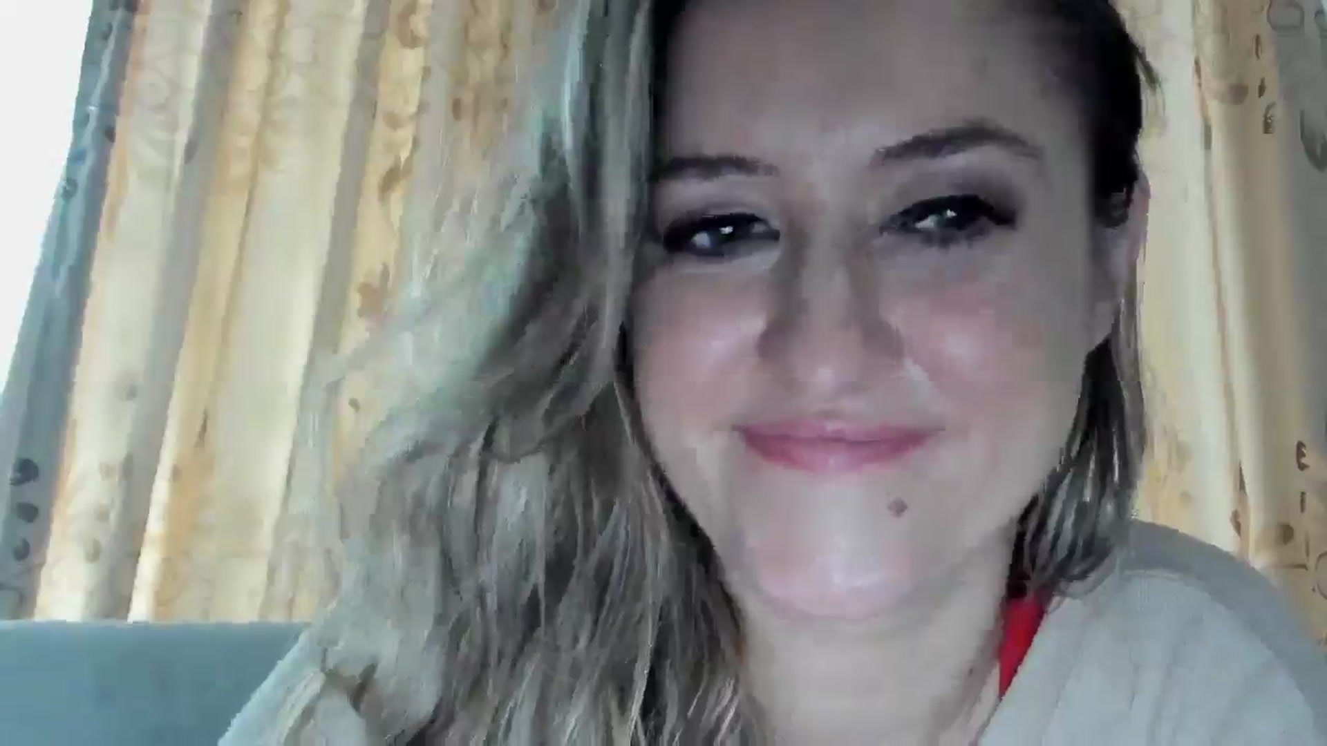 Gallery image thumbnail from BestDream's myfreecams stream on, 12/21/2025, 11:23 image 4 of 20