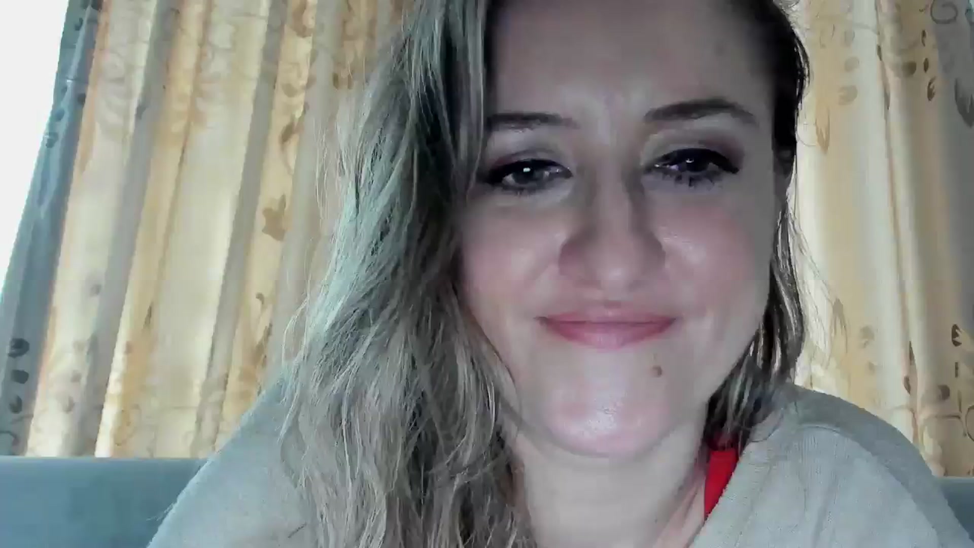 Gallery image thumbnail from BestDream's myfreecams stream on, 12/21/2025, 11:23 image 11 of 20